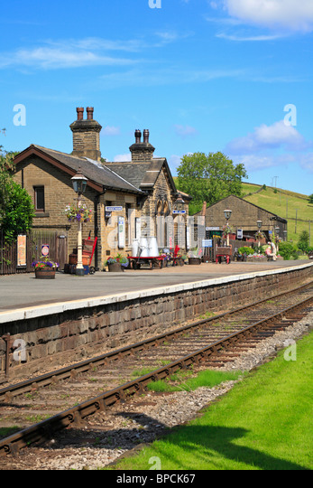 Oakworth Railway Station Keighley And Worth Valley Railway West Stock ...